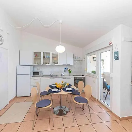 In Okrug Gornji With Sea View, Balcony, Air Conditioning, W-lan 5050-1 Apartment Trogir